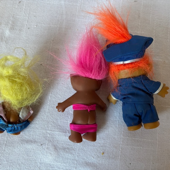 Russ Vintage Colorful Troll Dolls Set of 4 1980s Toys Dolls Police Beach - Picture 10 of 12